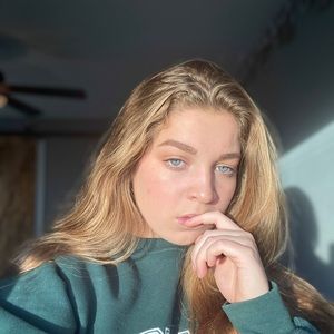 Meet your Posher, Savannah